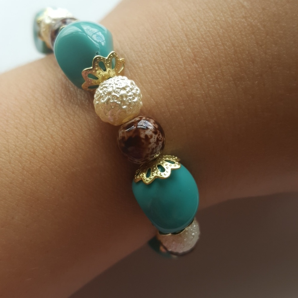 💙Teal/ 🕊️White/ and 💜Purple Speckled/ Bracelet/ - Picture 3 of 3